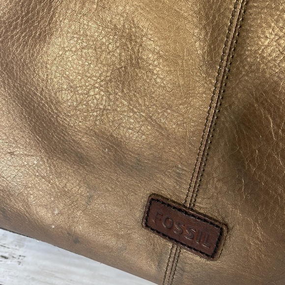 Fossil Bronze Metallic Large Hobo Tote - Picture 5 of 17